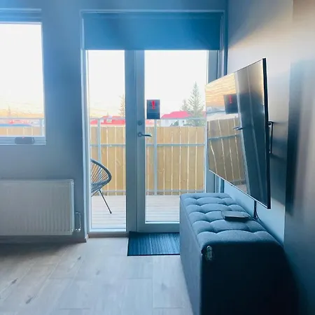 Tb Penthhouse Apartment Akureyri Exterior photo